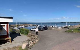 Kullahalvoen Naera Jonstorps Hamn